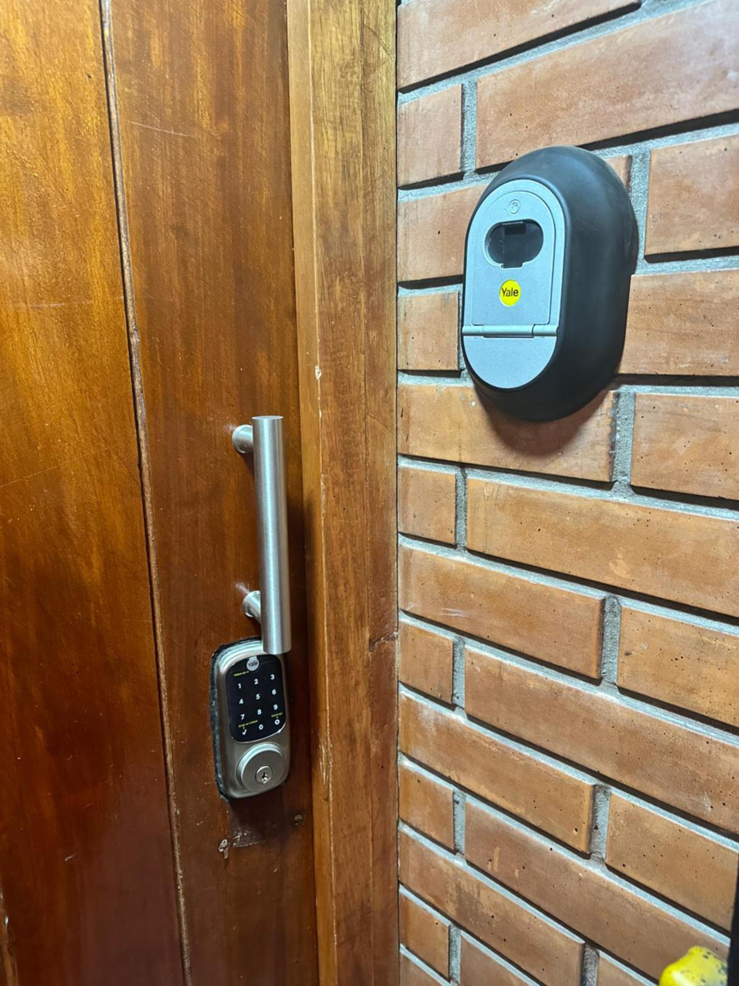 Hermoso dpto amoblado, 1 piso, wifi, terraza y cochera en San Miguel Lima Exterior foto